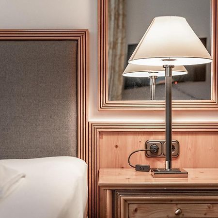 Kleines Hotel 포르히하임 외부 사진